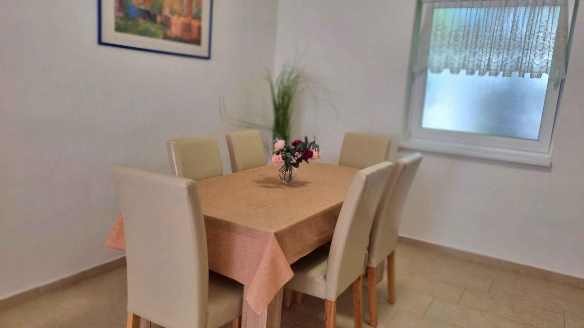 Apartment In Balatonlelle 40765 Bagian luar foto